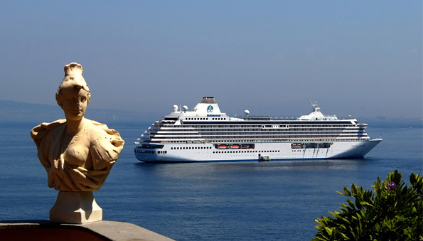 Exclusive Crystal Cruises Offers only available from LuxuryCruising4U.com
