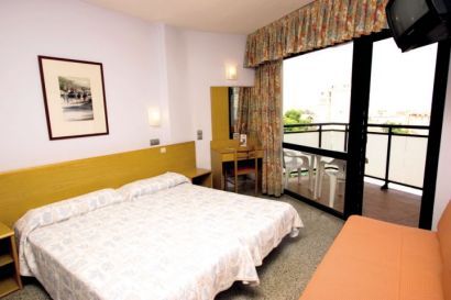 Bali Hotel and Studios