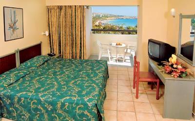 Hotel Nelia Beach
