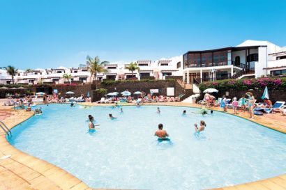 Flamingo Beach Resort