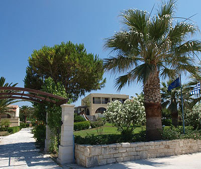 Maravel Hotel