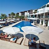 Delta Beach Club Hotel