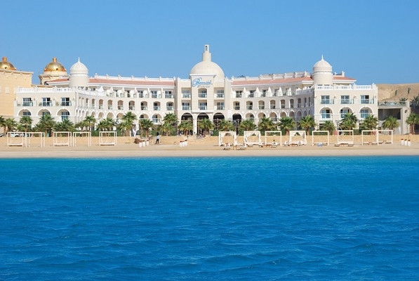 Premier Romance Hotel & Spa