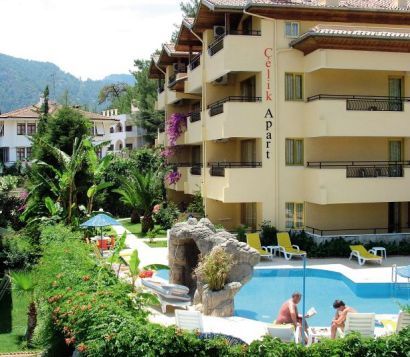 Celik Apartments