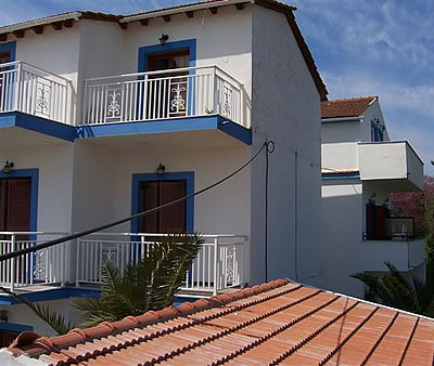 Othonas Apartments