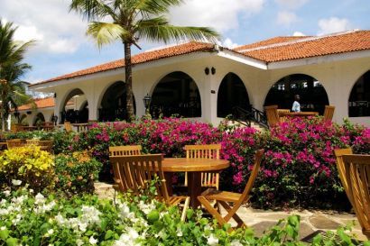 Kenya cheap holidays - Diani Sea Resort