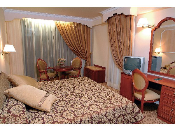 Hotel Kanika Pantheon