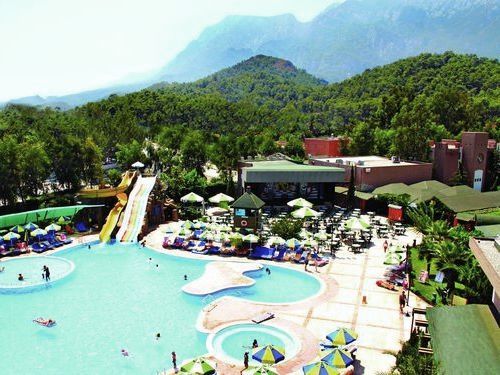 Greenwood Resort Hotel