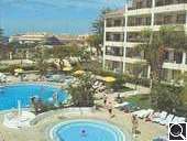 Book bargain holidays to playa de las americas - Parque De La Paz