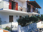 Book bargain holidays to greece - George Studios